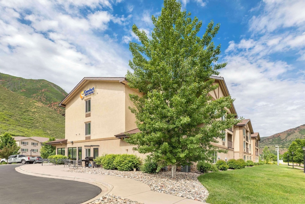 comfort inn and suites glenwood springs on the river