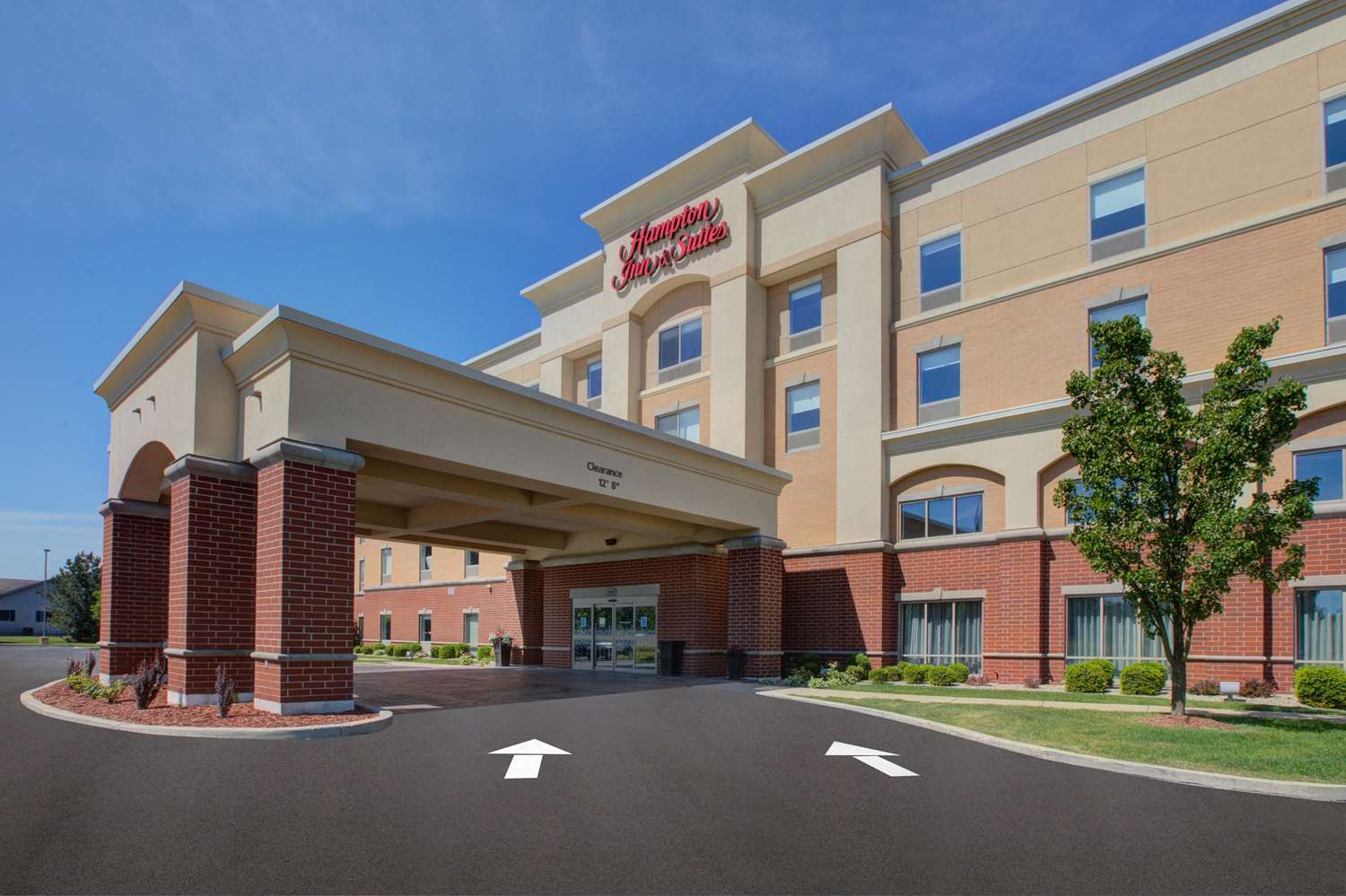 hampton inn and suites flint grand blanc