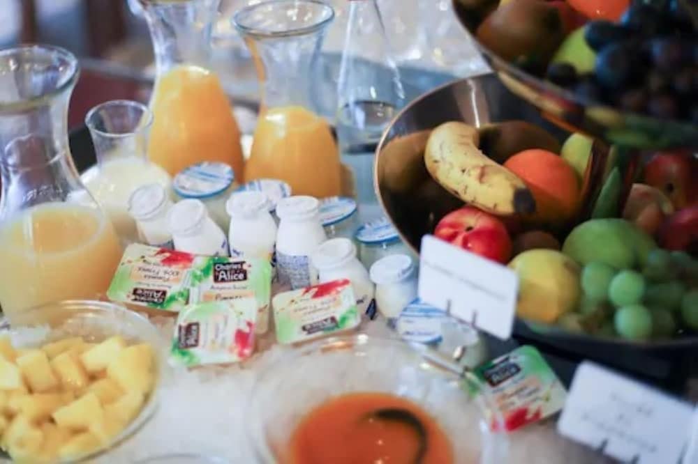 kyriad rouen nord mont saint aignan