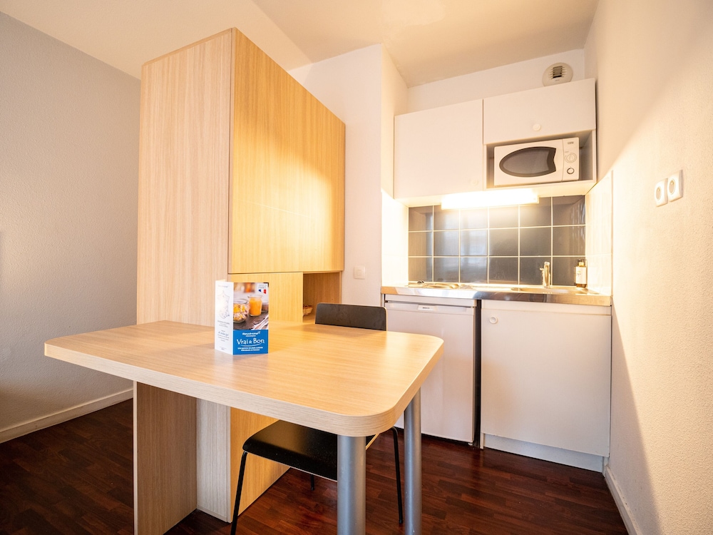 Residhotel Saint Etienne Centre,Lyon>>Loire,2 star