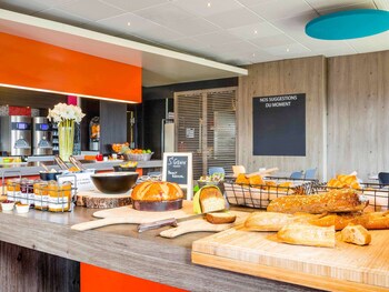 Ibis Styles Romans Valence Gare Tgv,Bourg-Les-Valence>>Alixan,3 star