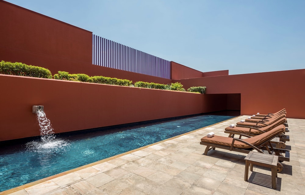 camino real monterrey