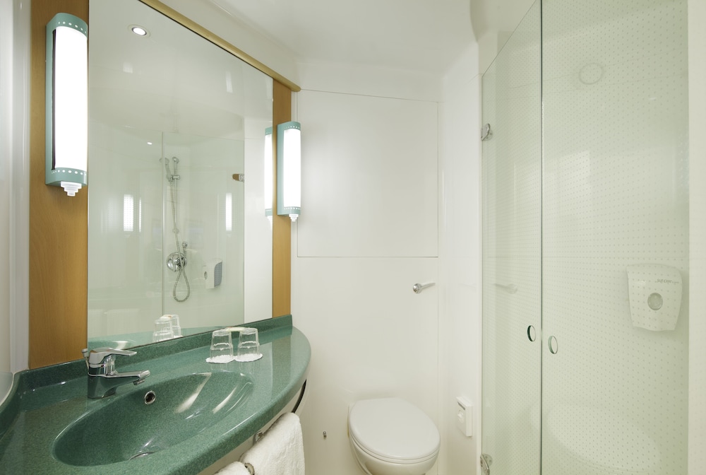 ibis barcelona montmelo granollers