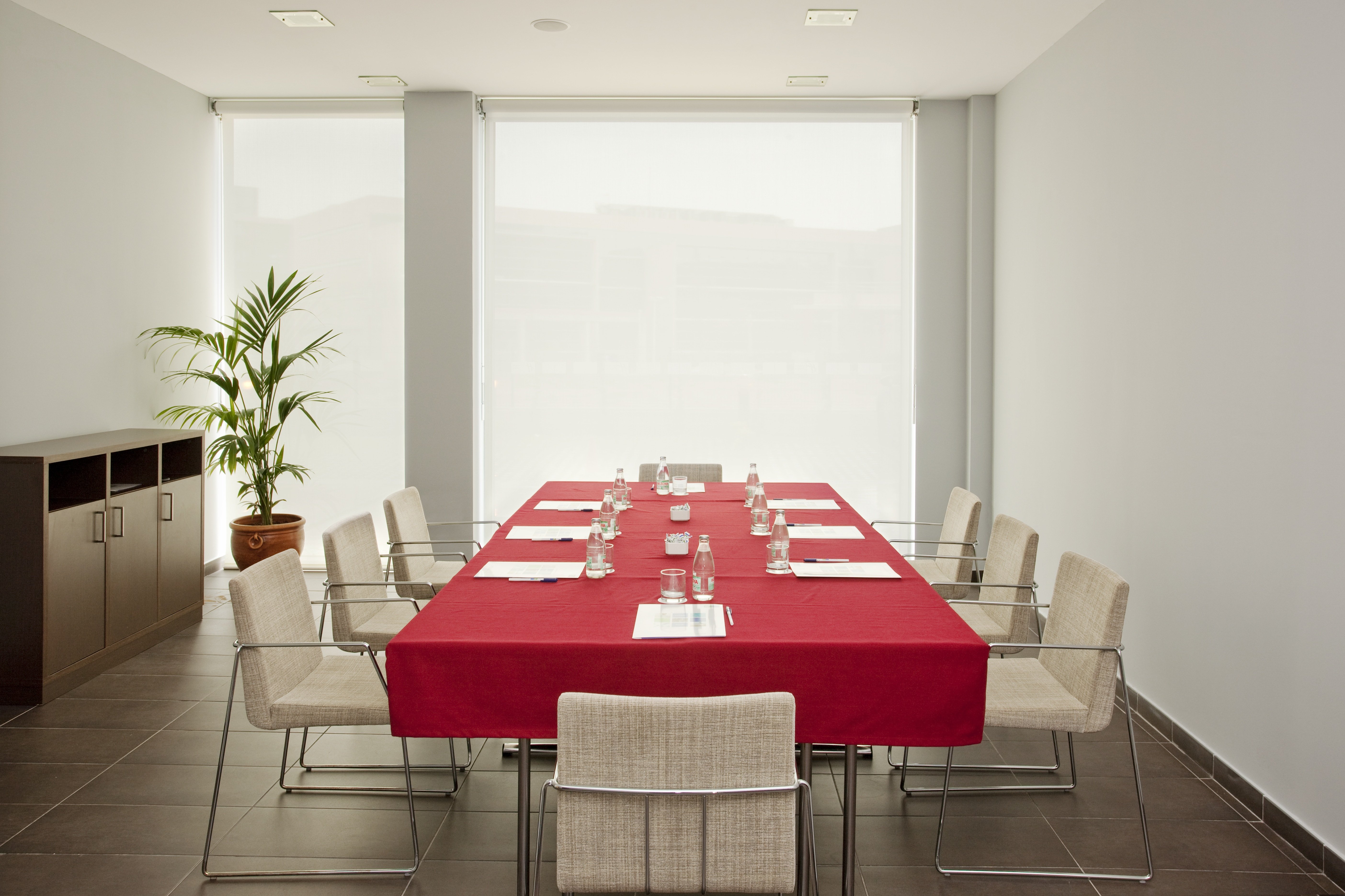 holiday inn express barcelona sant cugat by ihg