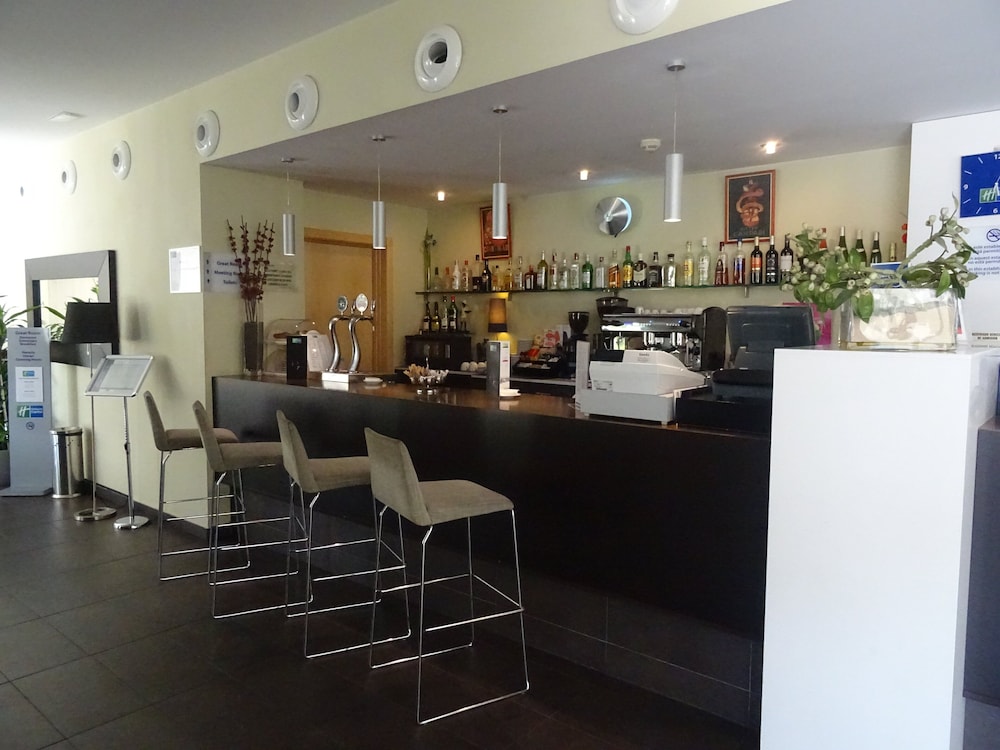 holiday inn express barcelona sant cugat by ihg