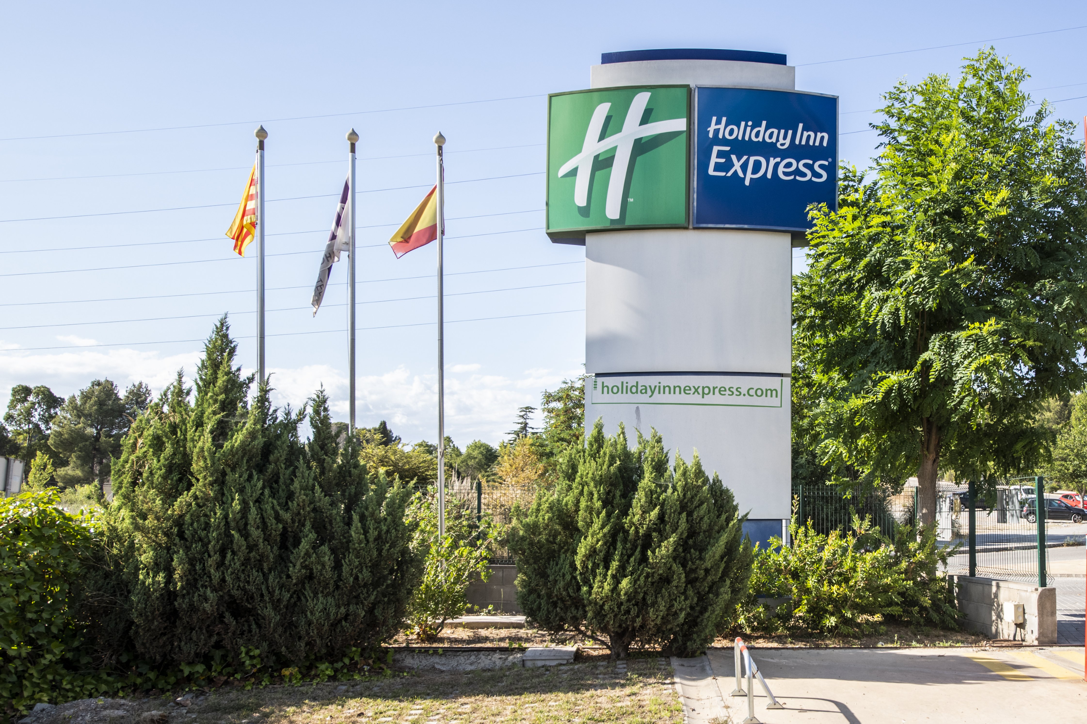 holiday inn express barcelona sant cugat by ihg