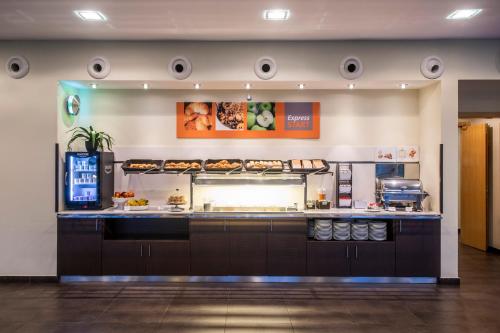 holiday inn express barcelona sant cugat by ihg