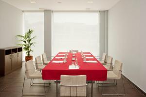 holiday inn express barcelona sant cugat by ihg