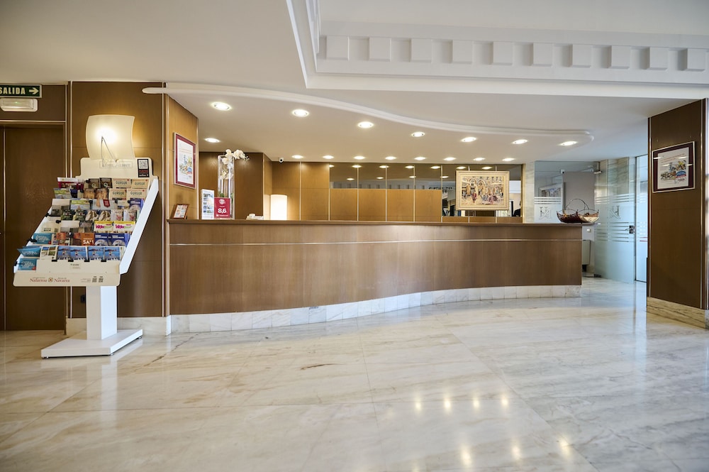 hotel albret
