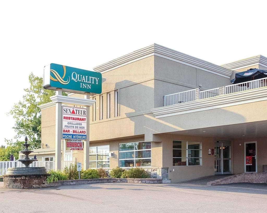 quality inn mont laurier