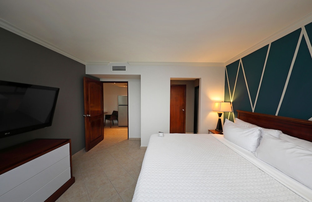 crowne plaza panama by ihg