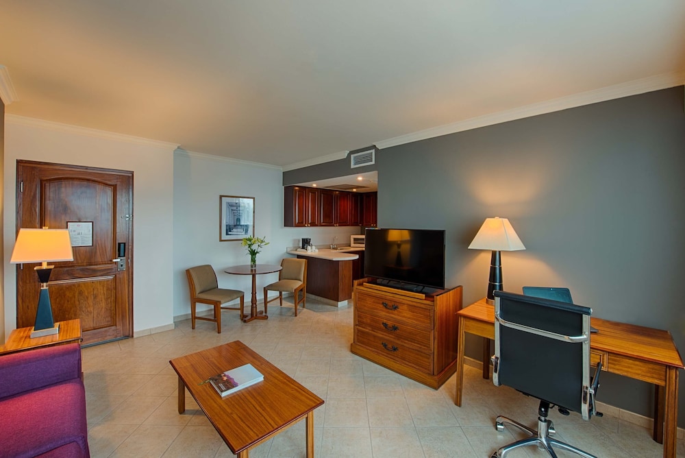 crowne plaza panama by ihg