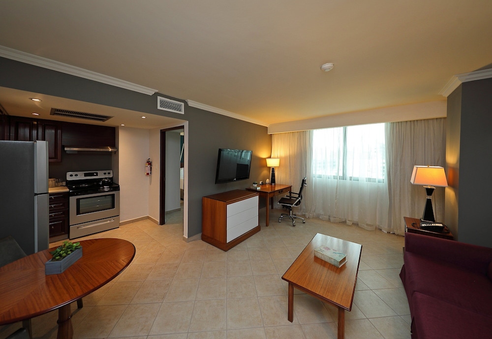crowne plaza panama by ihg