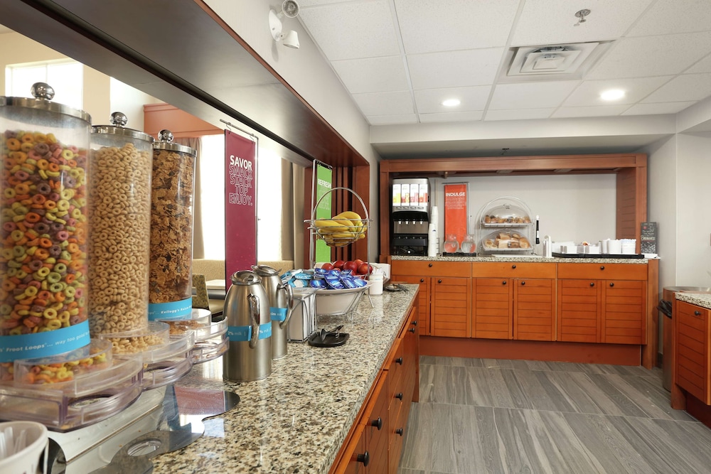 hampton inn and suites barrie