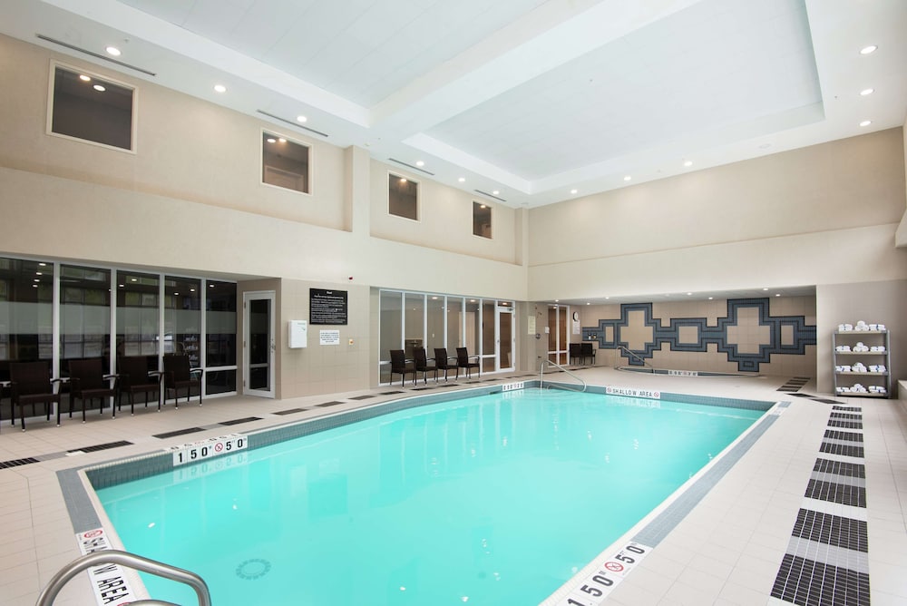 hampton inn and suites barrie