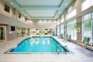 Hampton Inn & Suites Barrie,Barrie - Orillia>>Barrie,3 star