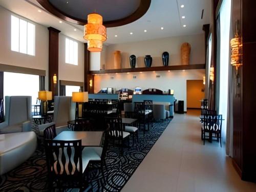 holiday inn express and suites fredericksburg by ihg
