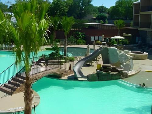 holiday inn express and suites fredericksburg by ihg
