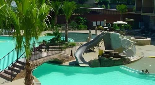 holiday inn express and suites fredericksburg by ihg