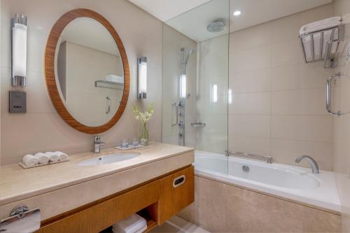 crowne plaza doha the business park by ihg