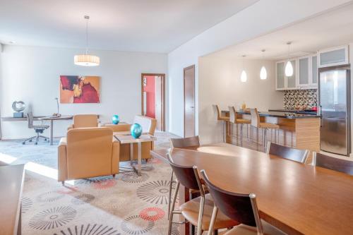 crowne plaza doha the business park by ihg