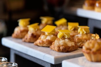 sharq village and spa a ritz carlton hotel