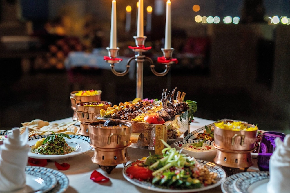 sharq village and spa a ritz carlton hotel