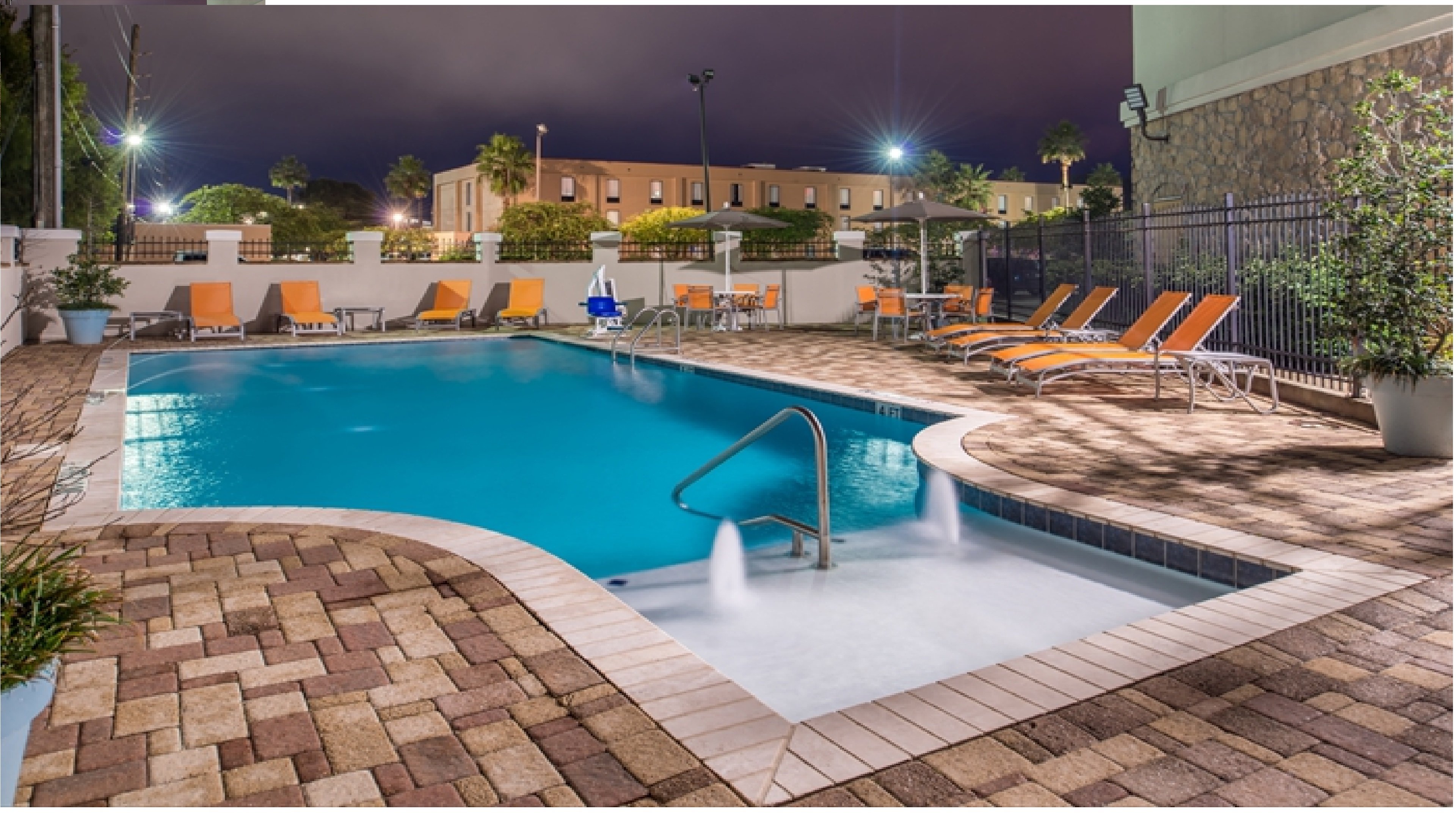 holiday inn express and suites laplace by ihg