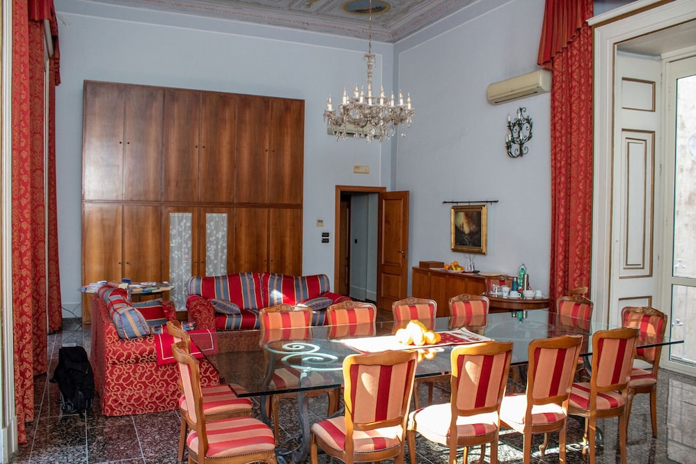 le stanze del vicere boutique hotel
