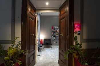 h rooms boutique hotel