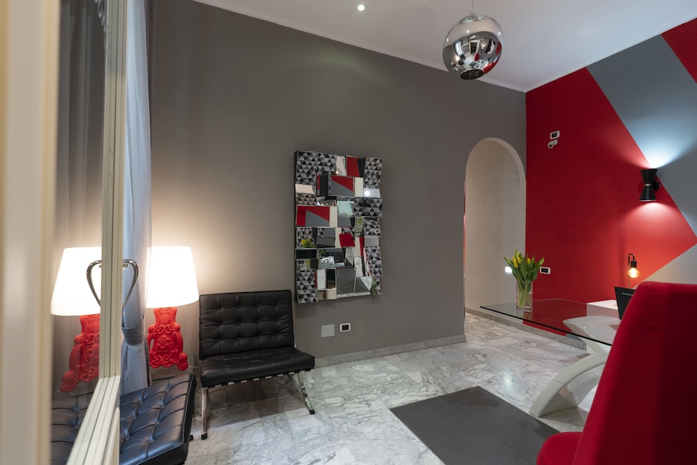 h rooms boutique hotel