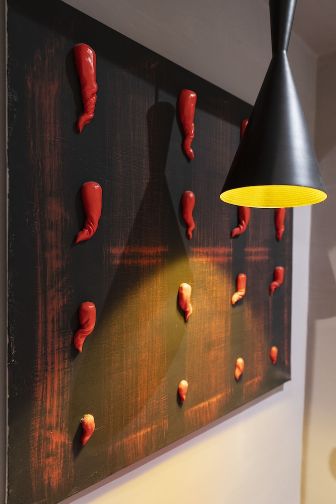 h rooms boutique hotel