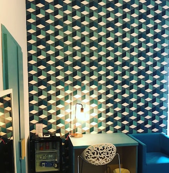 h rooms boutique hotel