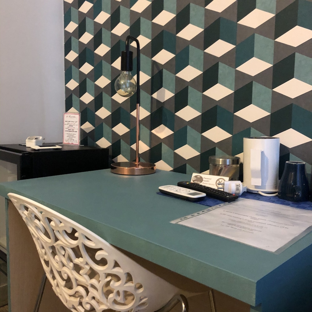 h rooms boutique hotel