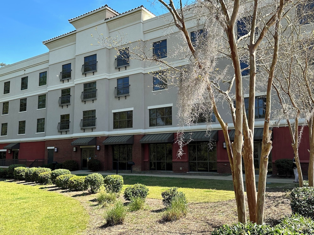 hampton inn by hilton columbus south fort benning