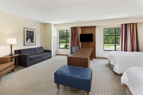 hampton inn by hilton columbus south fort benning