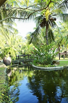 seahorse resort and spa