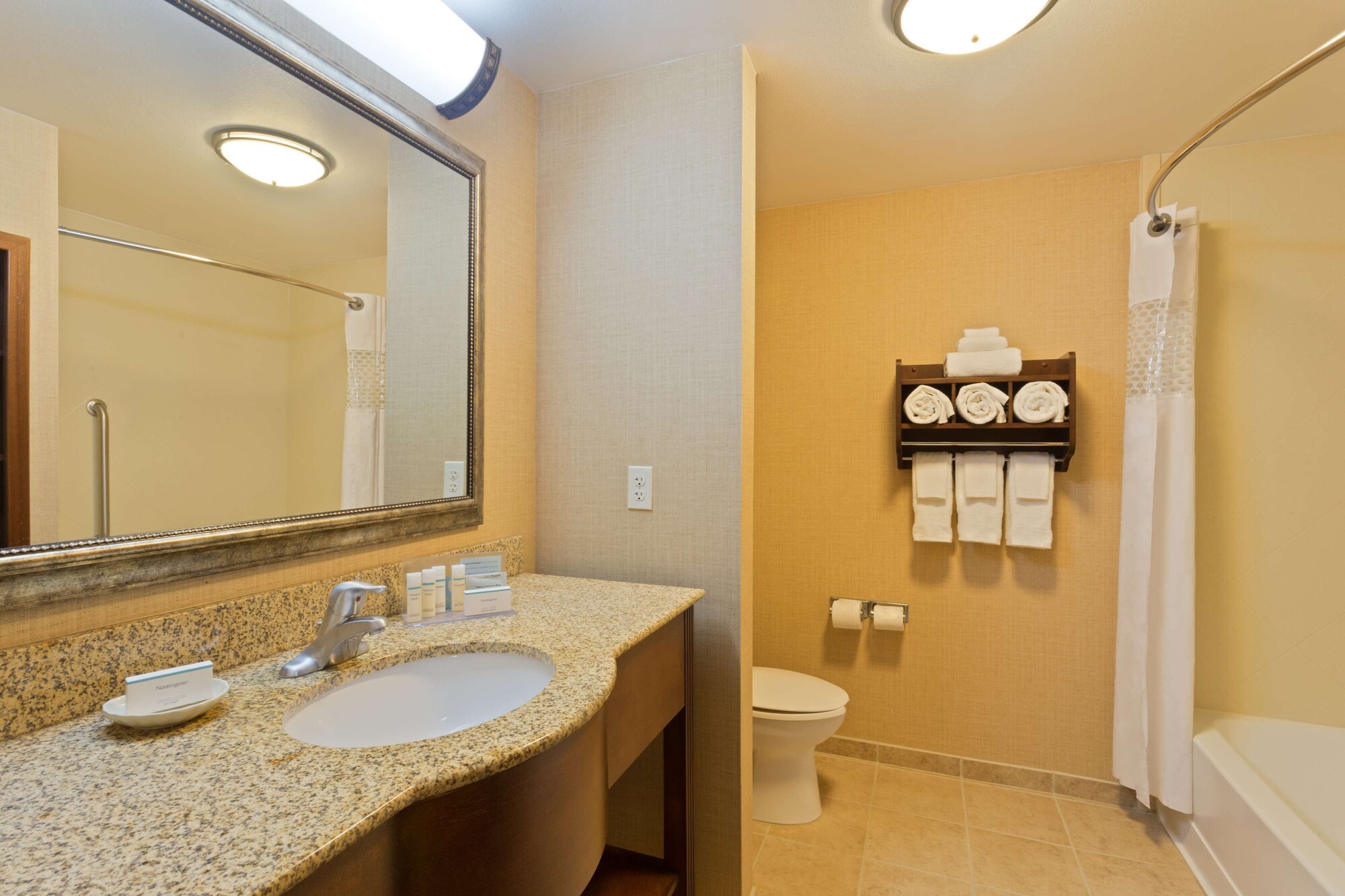 hampton inn leesburg tavares