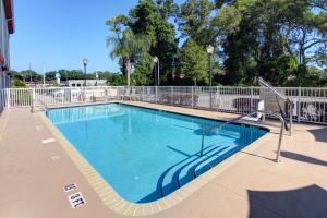holiday inn express and suites silver springs ocala