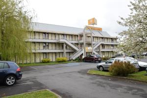 premiere classe douai cuincy