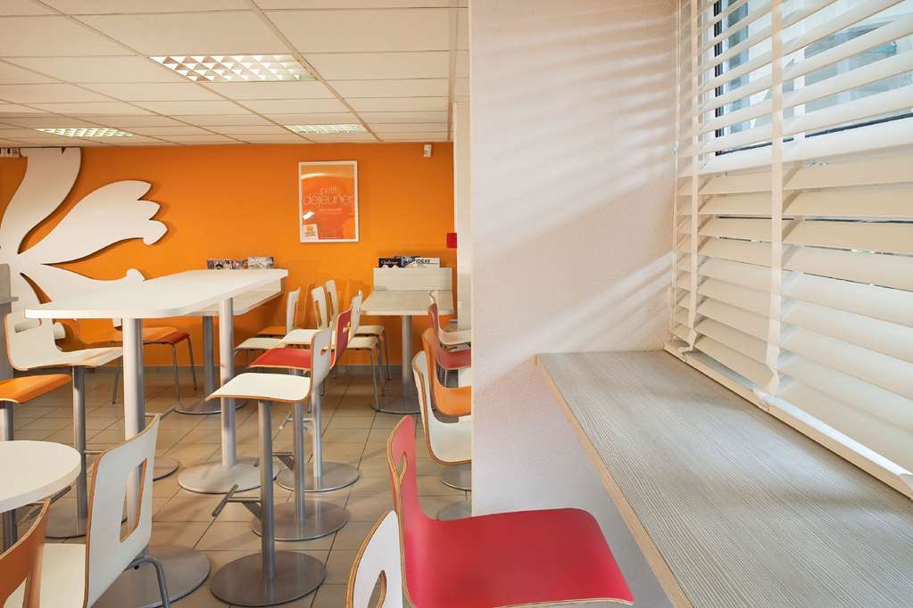 premiere classe valenciennes ouest petite foret hotel