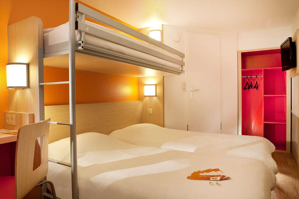 premiere classe valenciennes ouest petite foret hotel