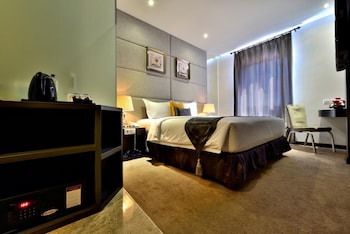 serela merdeka bandung