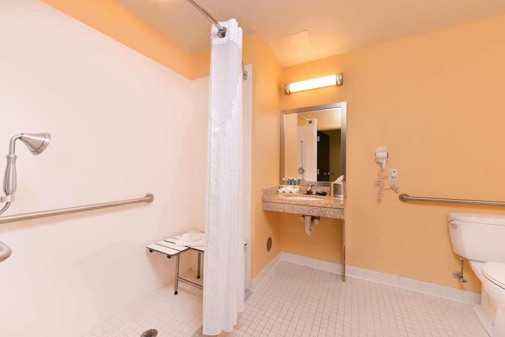 holiday inn express hotel and suites scranton by ihg