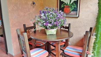 hotel meson del valle