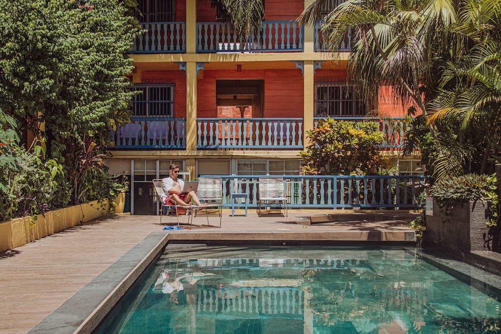 hotel casona de la isla