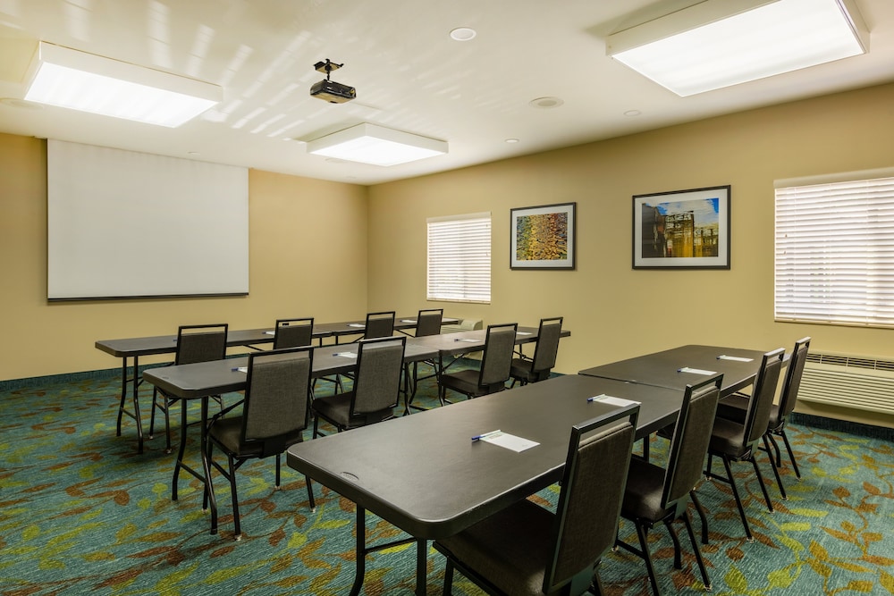 candlewood suites south springfield by ihg