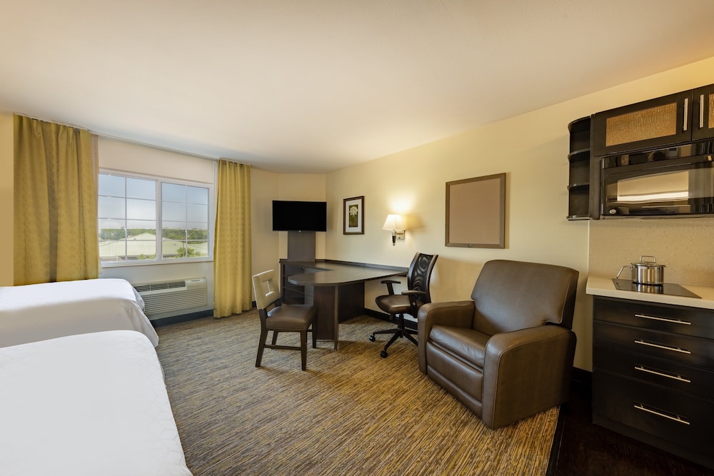 candlewood suites south springfield by ihg