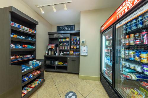candlewood suites south springfield by ihg