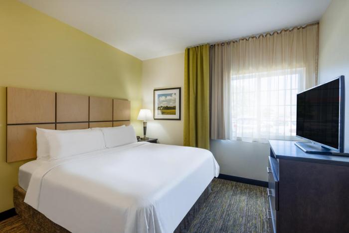candlewood suites south springfield by ihg